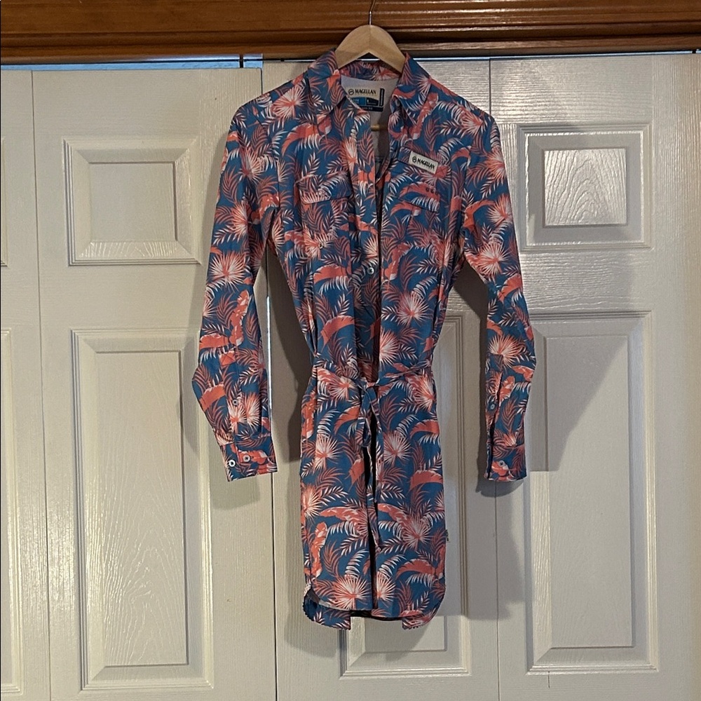 Magellan Outdoors Blue and Pink Palm Shirtdress